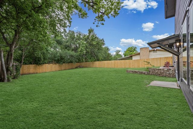 6005 Walnut Hills DR, Austin, TX 78723