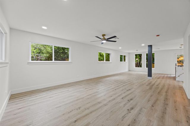 6005 Walnut Hills DR, Austin, TX 78723
