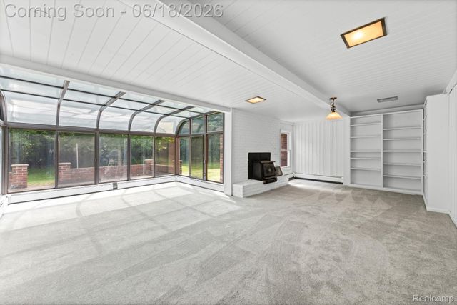 28134 Wildwood Trail, Farmington Hills, MI 48336