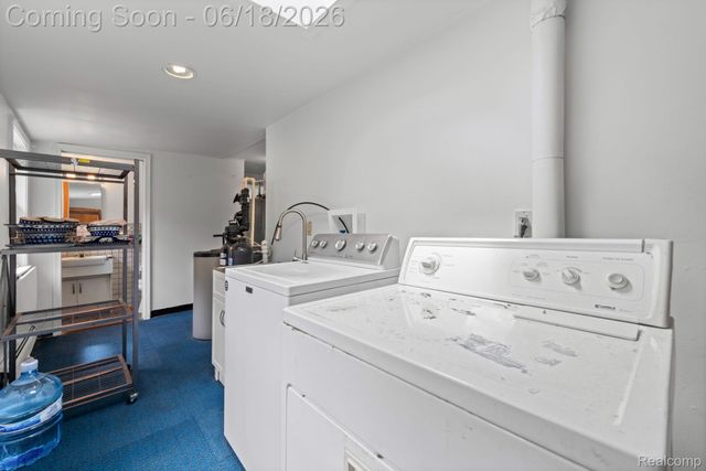 28134 Wildwood Trail, Farmington Hills, MI 48336