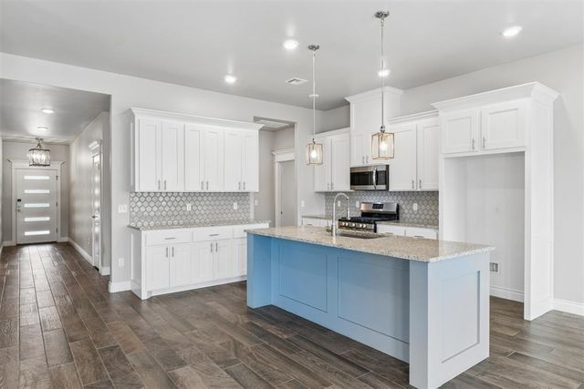 2217 Animada Place, Edmond, OK 73034