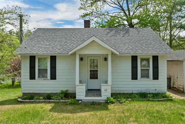 42 Water Street, Meredith, NH 03253