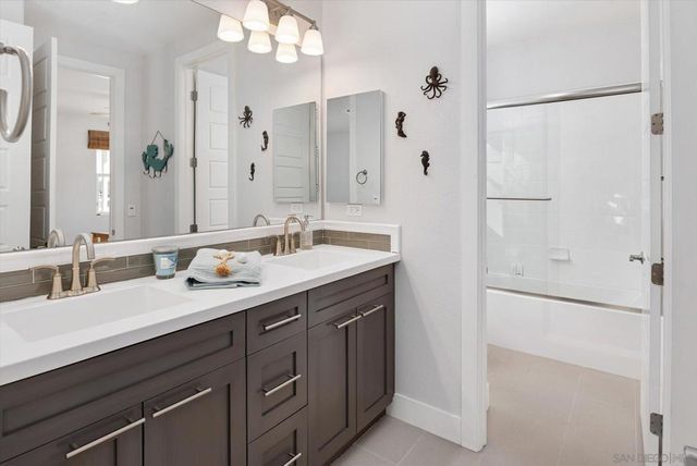 1725 Continental Lane, Escondido, CA 92029