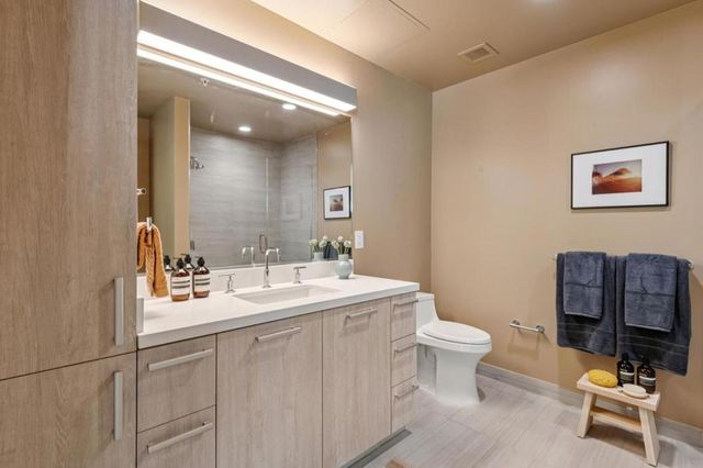 188 W Saint James Street 10804, San Jose, CA 95110