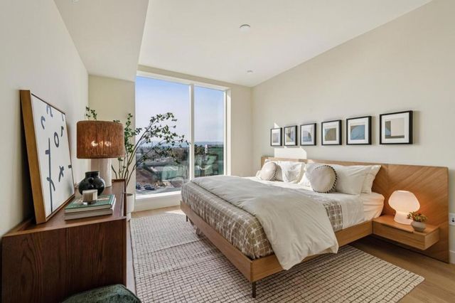 188 W Saint James Street 10804, San Jose, CA 95110