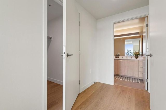 188 W Saint James Street 10804, San Jose, CA 95110