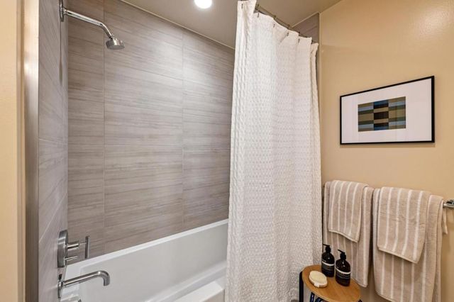 188 W Saint James Street 10804, San Jose, CA 95110