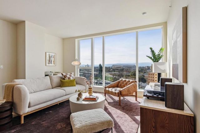 188 W Saint James Street 10804, San Jose, CA 95110