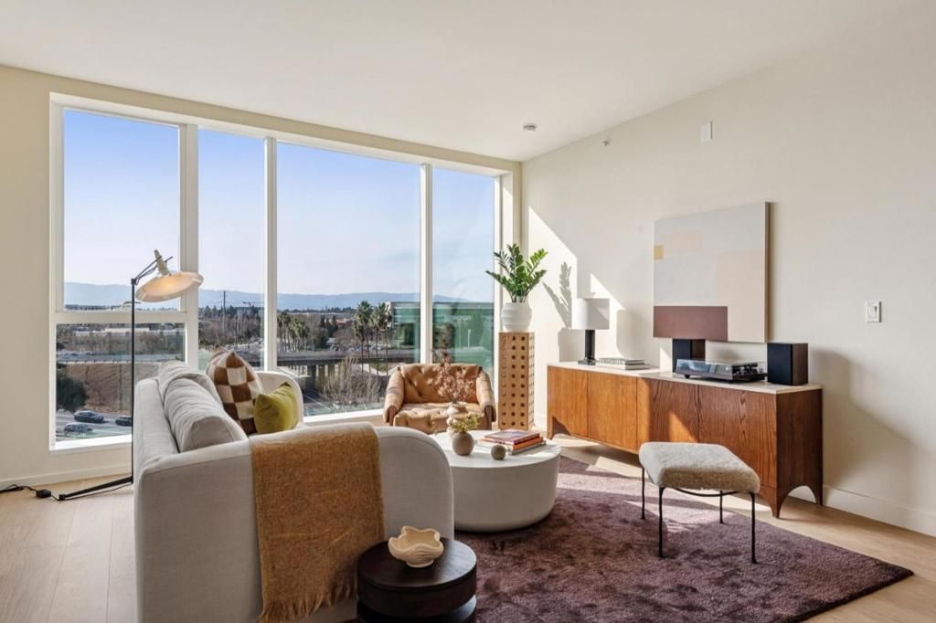 188 W Saint James Street 10804, San Jose, CA 95110