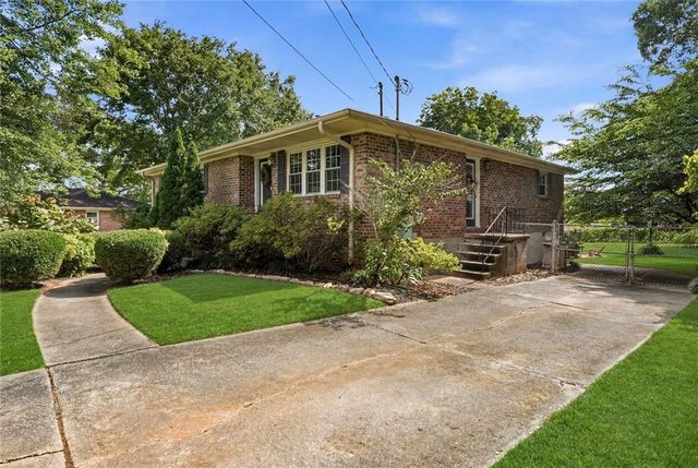 3401 Emerson Street SE, Smyrna, GA 30082