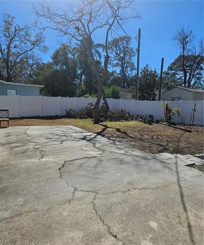 9306 FOREST HILLS DRIVE, Tampa, FL 33612