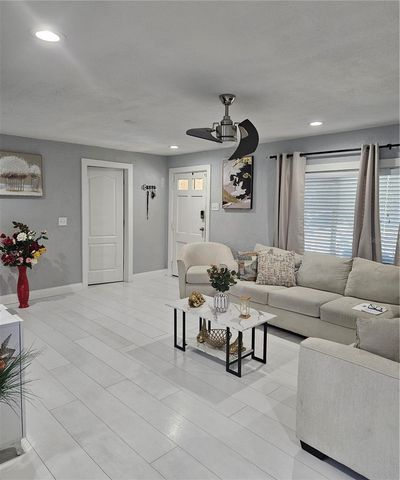 9306 FOREST HILLS DRIVE, Tampa, FL 33612