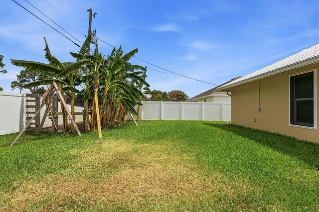 1280 SW Kalevala Drive, Port St. Lucie, FL 34953