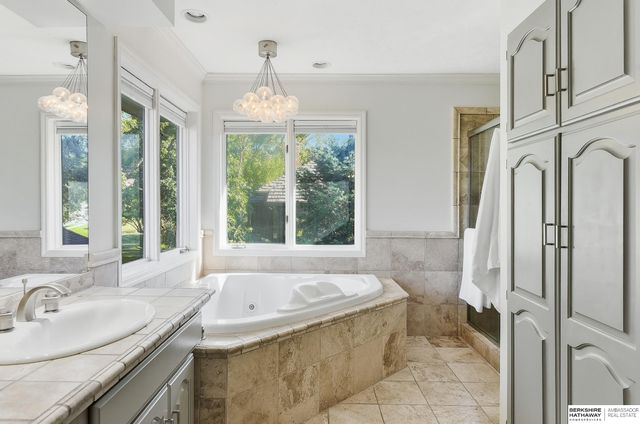 3333 N 129th Circle, Omaha, NE 68164