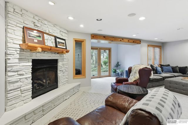 3333 N 129th Circle, Omaha, NE 68164