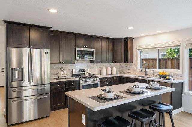 335 Greenpark Way, San Jose, CA 95136