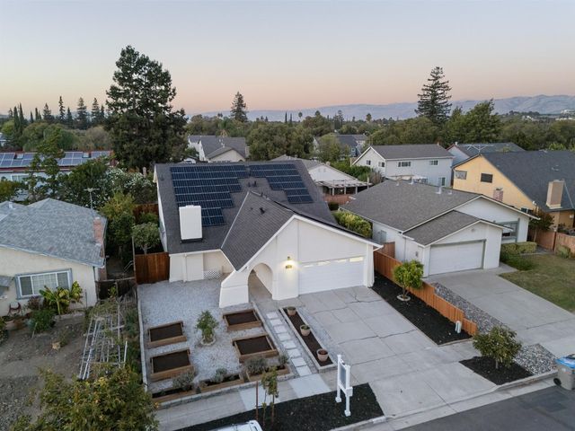 335 Greenpark Way, San Jose, CA 95136