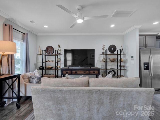 12006 Chesapeake Mallard Drive, Charlotte, NC 28262