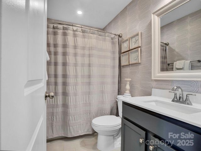 12006 Chesapeake Mallard Drive, Charlotte, NC 28262