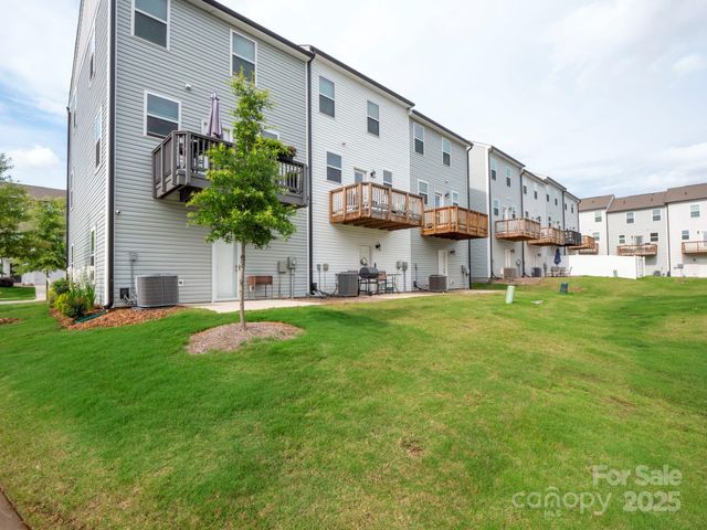 12006 Chesapeake Mallard Drive, Charlotte, NC 28262