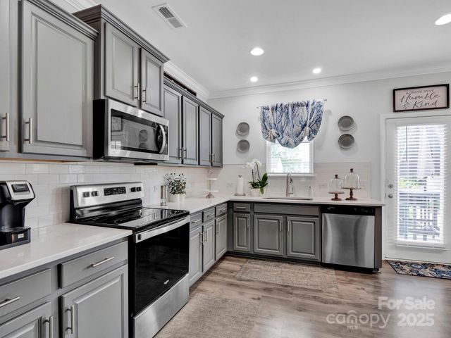 12006 Chesapeake Mallard Drive, Charlotte, NC 28262