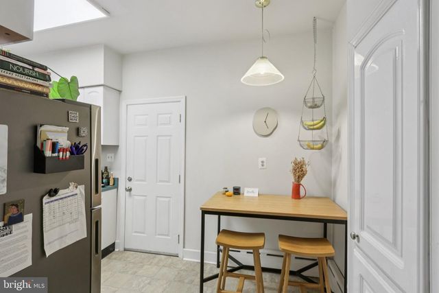 812 S SAINT BERNARD ST, Philadelphia, PA 19143