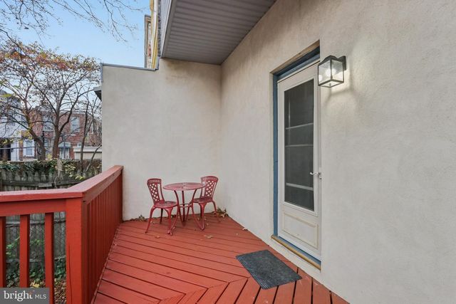 812 S SAINT BERNARD ST, Philadelphia, PA 19143