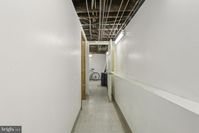 812 S SAINT BERNARD ST, Philadelphia, PA 19143