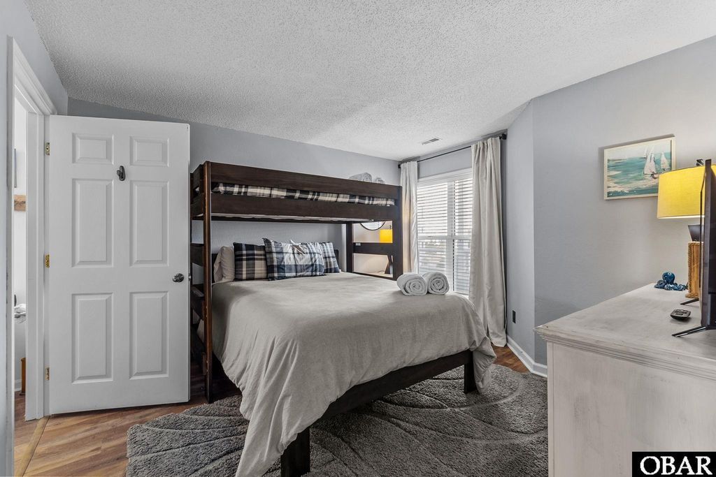 Image 13 of property listing at 813 Pirates Way Unit 813, Manteo, NC 27954