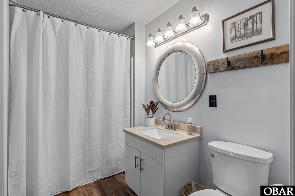 Image 17 of property listing at 813 Pirates Way Unit 813, Manteo, NC 27954