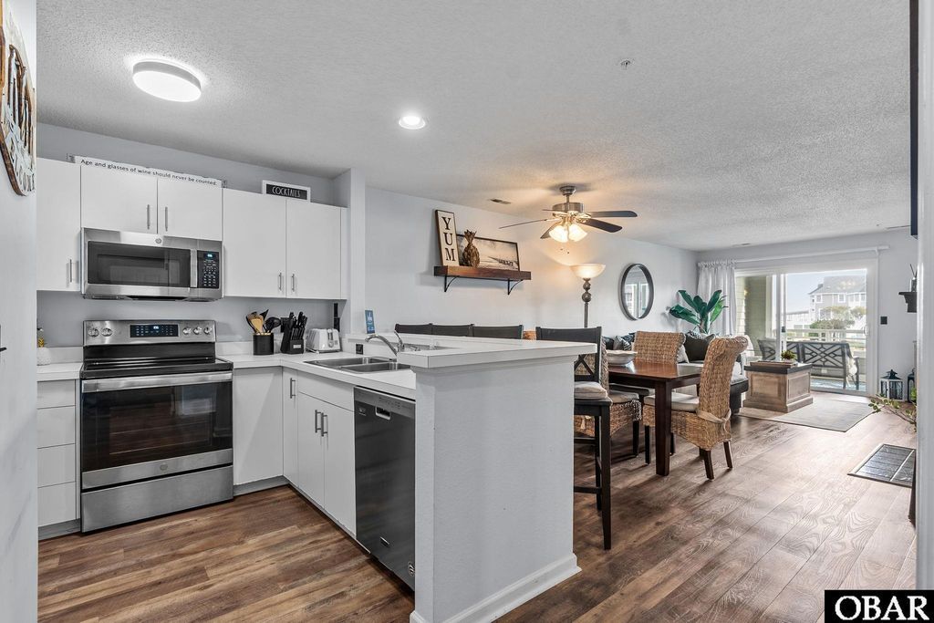 Image 20 of property listing at 813 Pirates Way Unit 813, Manteo, NC 27954