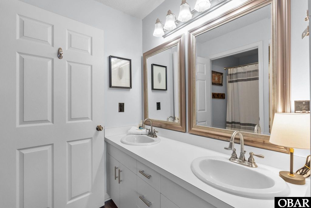 Image 30 of property listing at 813 Pirates Way Unit 813, Manteo, NC 27954