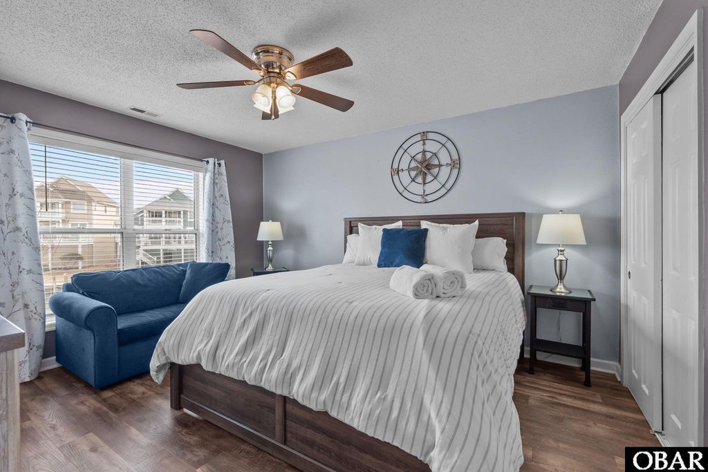 Image 8 of property listing at 813 Pirates Way Unit 813, Manteo, NC 27954