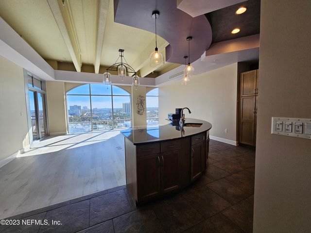 320 1ST Street 811, Jacksonville Beach, FL 32250