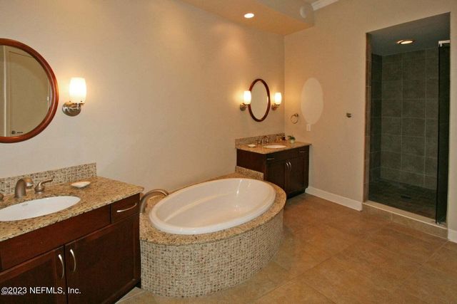 320 1ST Street 811, Jacksonville Beach, FL 32250