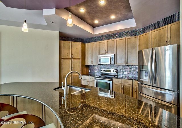 320 1ST Street 811, Jacksonville Beach, FL 32250