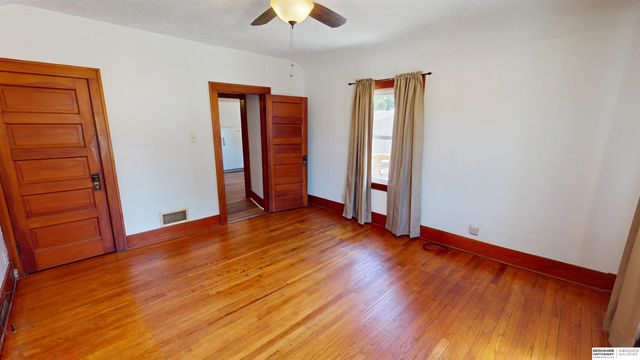 112 E Whittingham Street, Valley, NE 68064