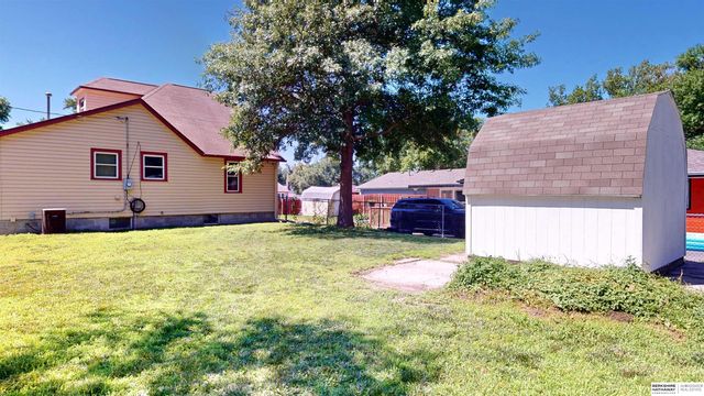 112 E Whittingham Street, Valley, NE 68064