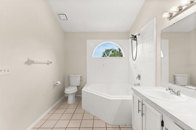 2776 LANCASTER COURT, Apopka, FL 32703
