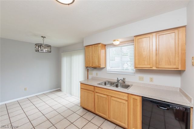 671 Tioga Trail, Willoughby, OH 44094