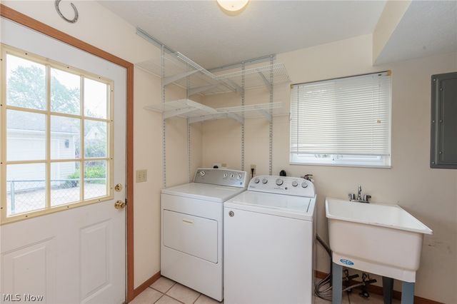 671 Tioga Trail, Willoughby, OH 44094