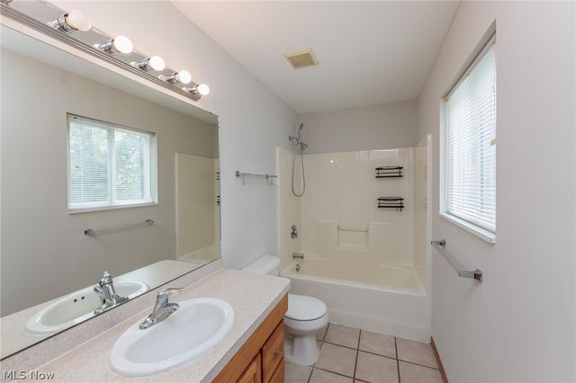 671 Tioga Trail, Willoughby, OH 44094