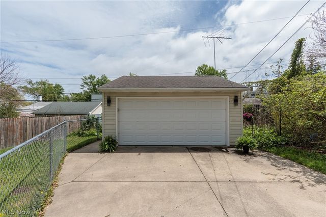 671 Tioga Trail, Willoughby, OH 44094