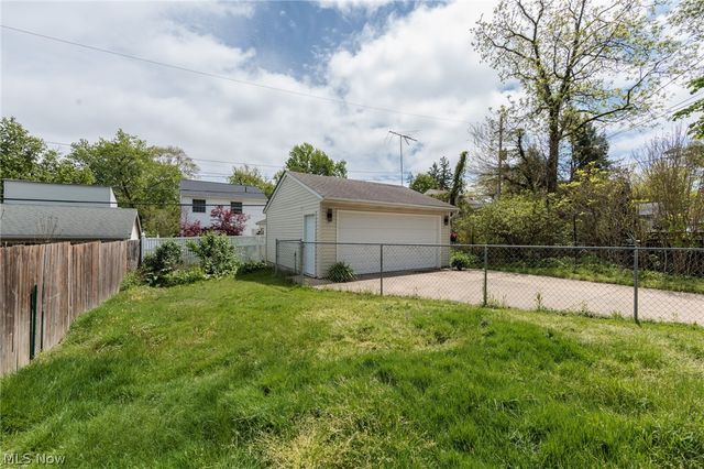 671 Tioga Trail, Willoughby, OH 44094