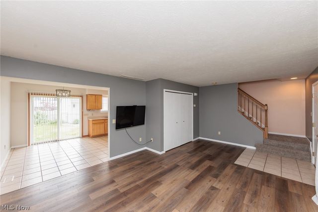 671 Tioga Trail, Willoughby, OH 44094