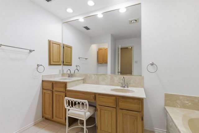 605 Buttercup Circle, Garland, TX 75040