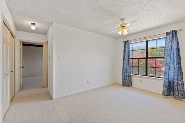 605 Buttercup Circle, Garland, TX 75040