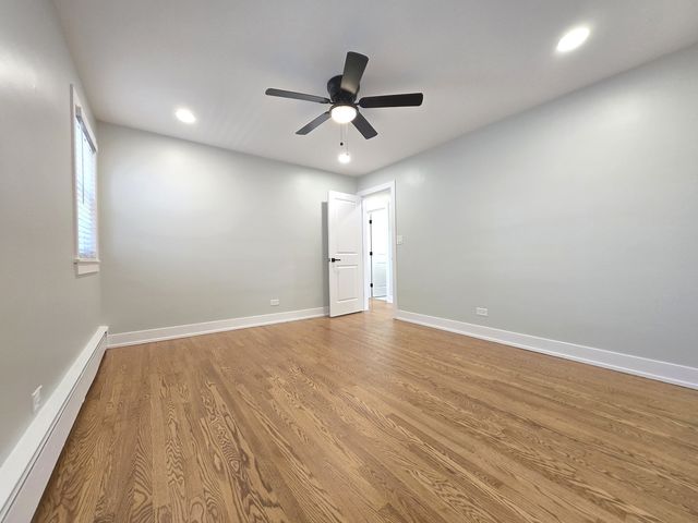 315 W PROSPECT Avenue 3, Mount Prospect, IL 60056