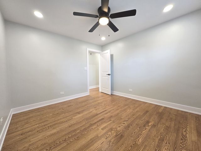 315 W PROSPECT Avenue 3, Mount Prospect, IL 60056