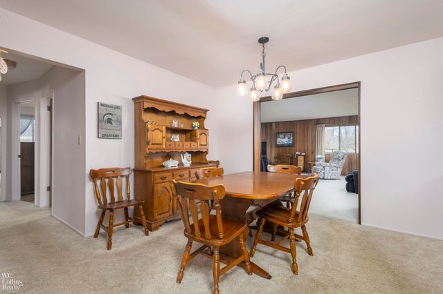 704 Briarwood Lane, Fenton, MI 48430